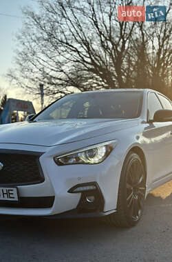 Седан Infiniti Q50 2018 в 