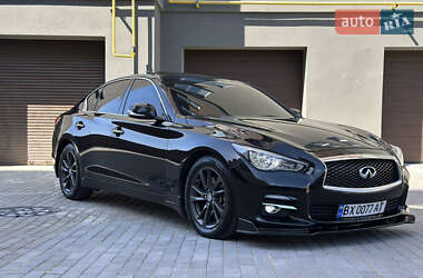 Седан Infiniti Q50 2017 в 