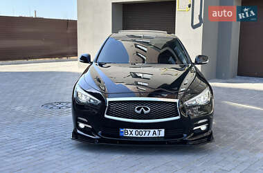 Седан Infiniti Q50 2017 в 
