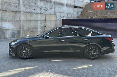 Седан Infiniti Q50 2017 в 
