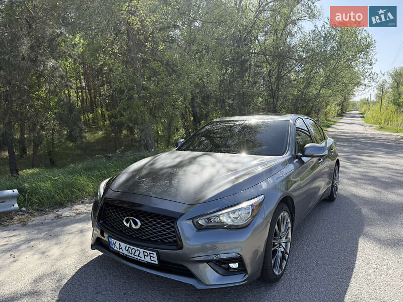 Infiniti Q50 2019