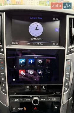 Седан Infiniti Q50 2014 в 