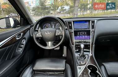 Седан Infiniti Q50 2016 в 