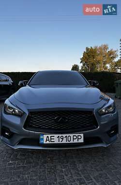 Седан Infiniti Q50 2019 в 