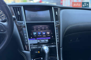 Седан Infiniti Q50 2018 в 