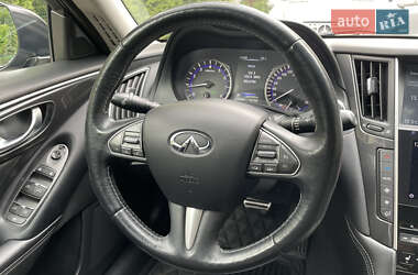 Седан Infiniti Q50 2014 в 