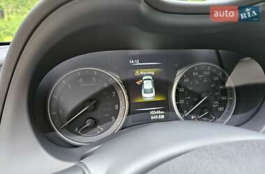 Седан Infiniti Q50 2023 в 