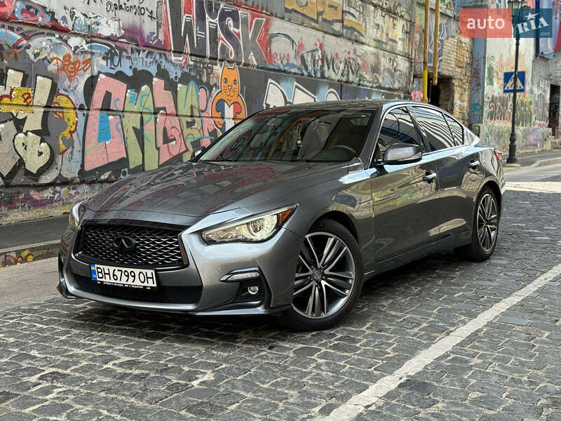 Седан Infiniti Q50 2017 в Одессе