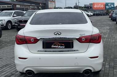 Седан Infiniti Q50 2016 в 
