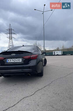 Седан Infiniti Q50 2017 в 