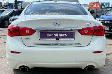 Седан Infiniti Q50 2017 в 