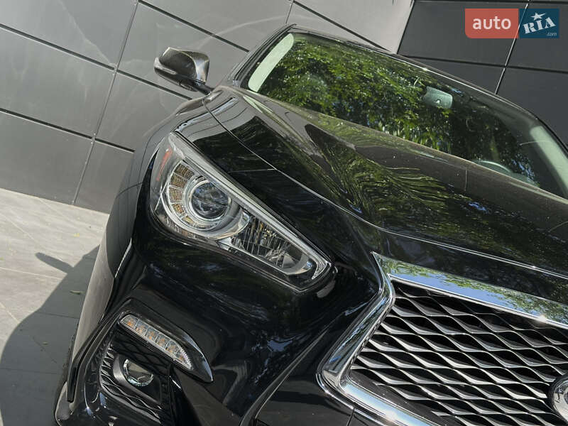 Седан Infiniti Q50 2017 в Одесі