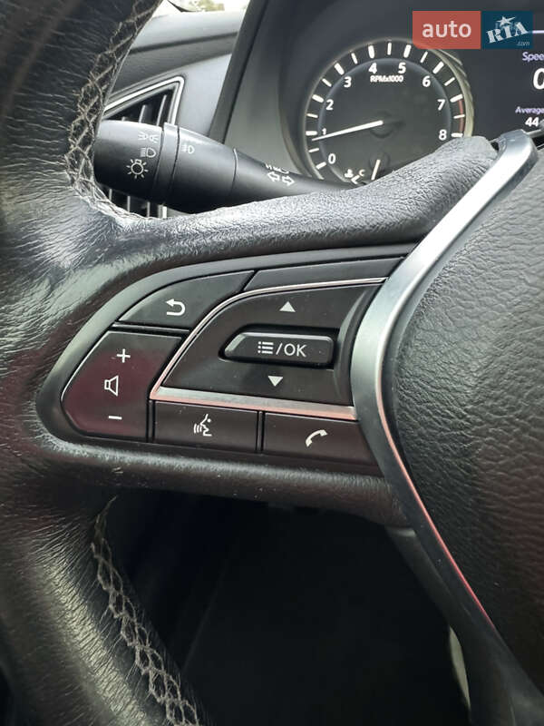 Седан Infiniti Q50 2017 в Харькове
