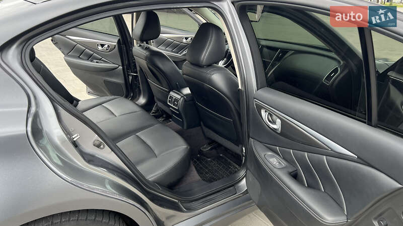 Седан Infiniti Q50 2017 в Києві