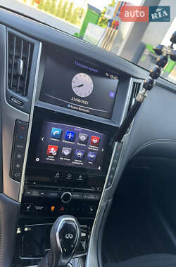 Седан Infiniti Q50 2019 в 