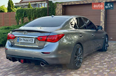 Седан Infiniti Q50 2016 в 