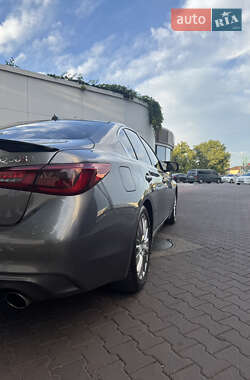 Седан Infiniti Q50 2018 в 