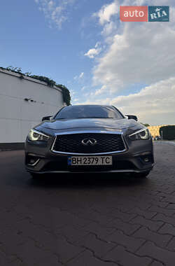Седан Infiniti Q50 2018 в 