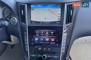 Седан Infiniti Q50 2015 в 
