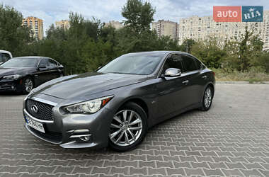 Седан Infiniti Q50 2015 в Николаеве