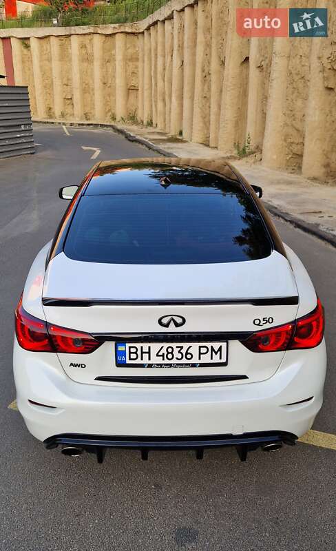 Седан Infiniti Q50 2016 в Одессе