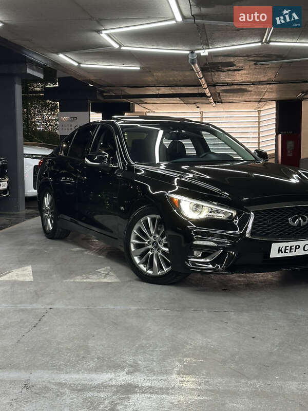 Седан Infiniti Q50 2017 в Одесі