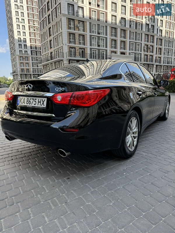 Седан Infiniti Q50 2016 в Києві
