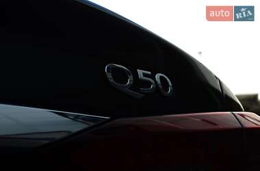 Седан Infiniti Q50 2017 в 