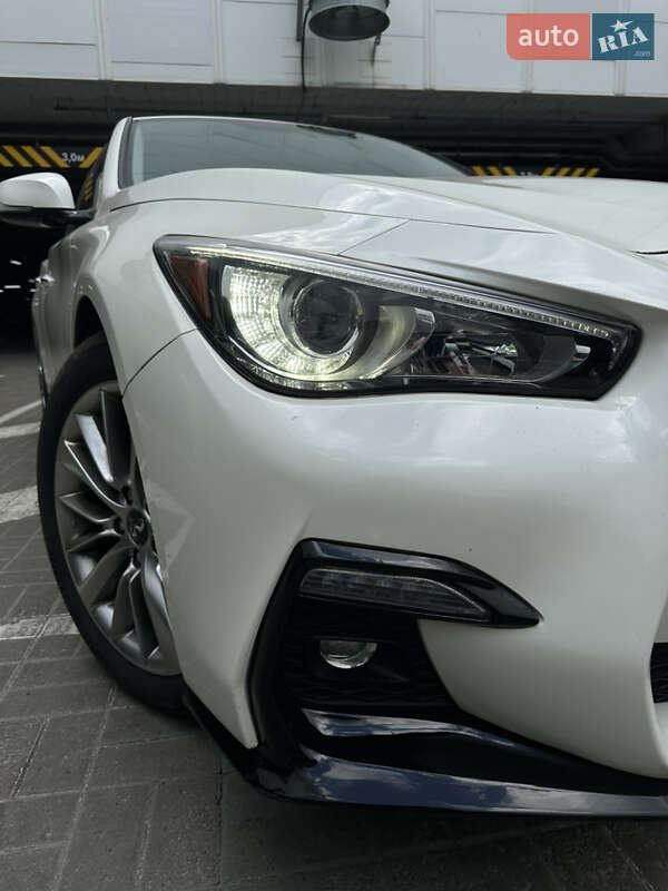 Седан Infiniti Q50 2017 в Києві