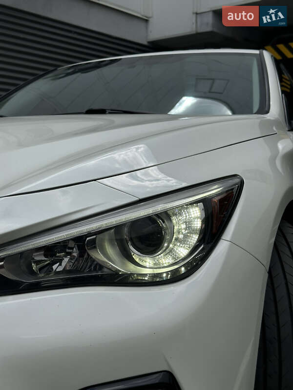 Седан Infiniti Q50 2017 в Києві