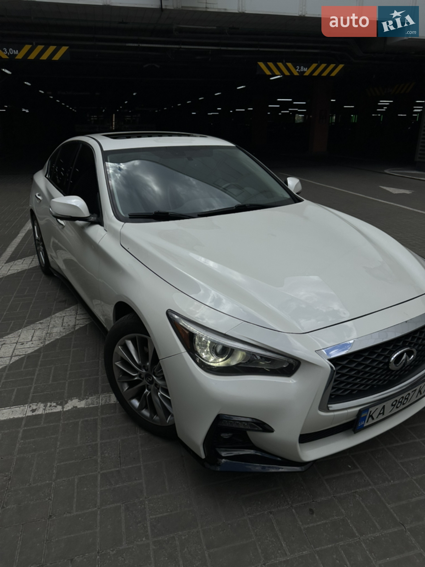 2017 Infiniti Q50 - мініатюра 3