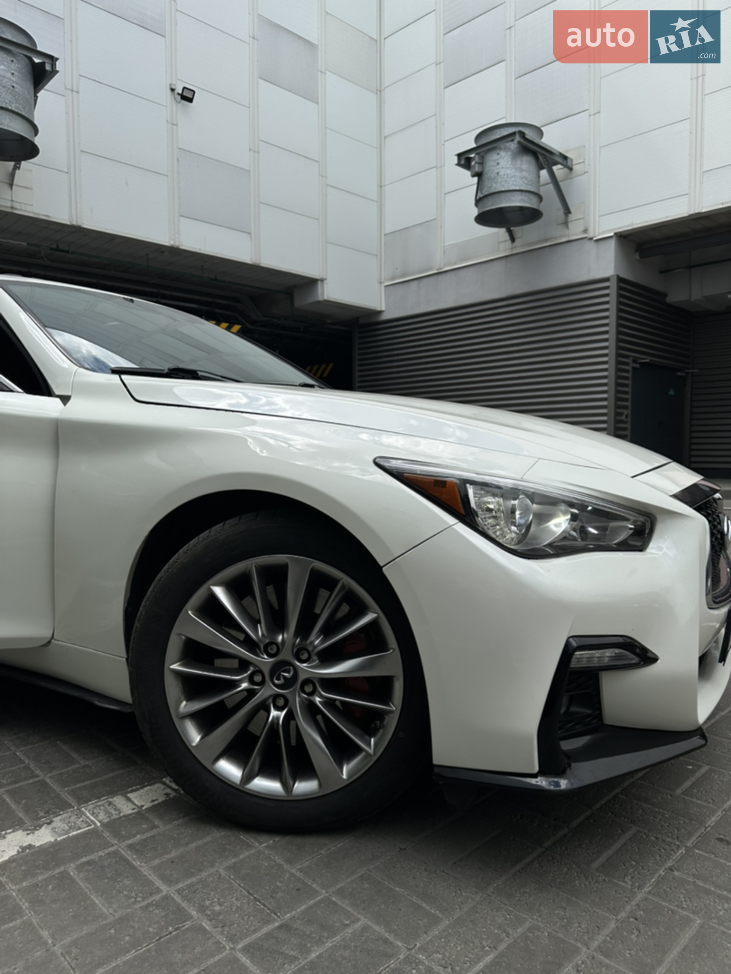 2017 Infiniti Q50 - мініатюра 18