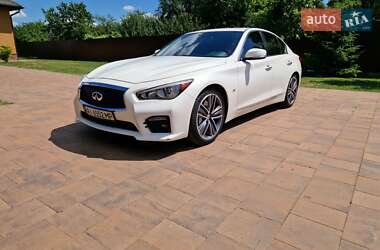 Седан Infiniti Q50 2015 в Києві
