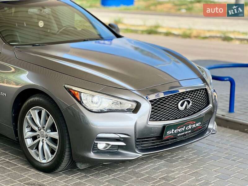 Infiniti Q50 2015