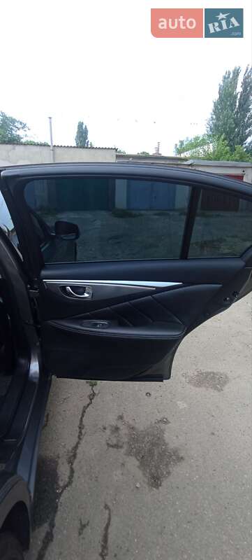 Седан Infiniti Q50 2015 в Одесі фото 12 Седан Infiniti Q50 2015 в Одесі
