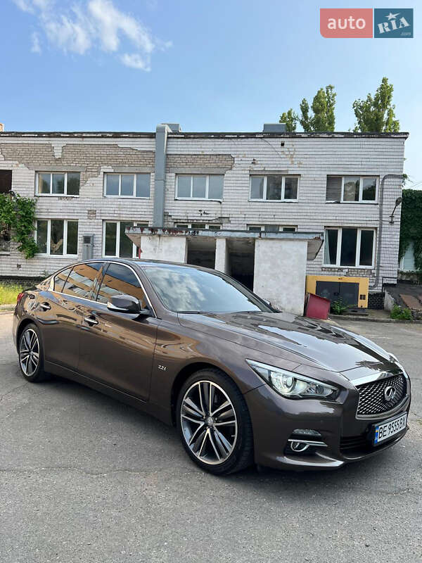 Infiniti Q50 2014