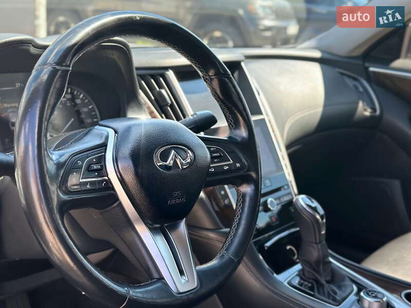 Седан Infiniti Q50 2018 в Харкові