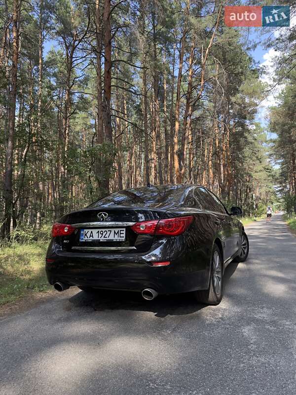 Седан Infiniti Q50 2014 в Києві