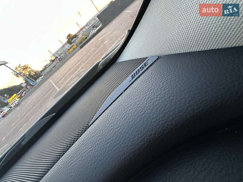 Седан Infiniti Q50 2016 в Одессе