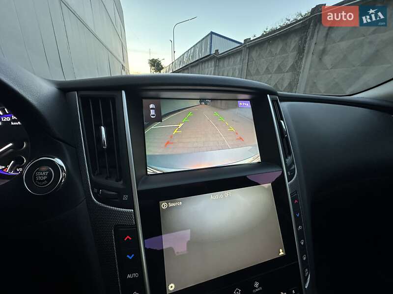 Седан Infiniti Q50 2016 в Одессе