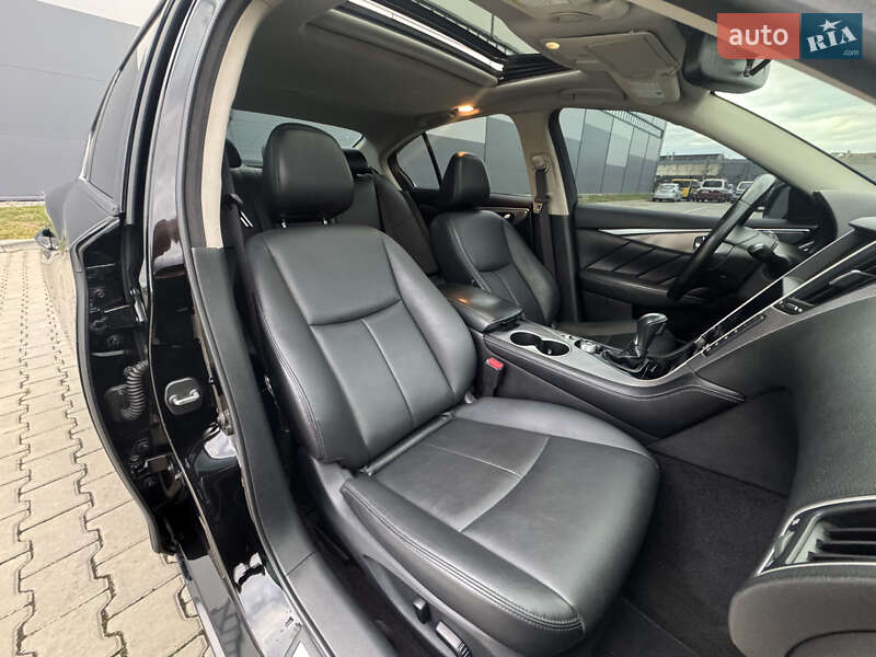 Седан Infiniti Q50 2017 в Ивано-Франковске фото 23 Седан Infiniti Q50 2017 в Ивано-Франковске