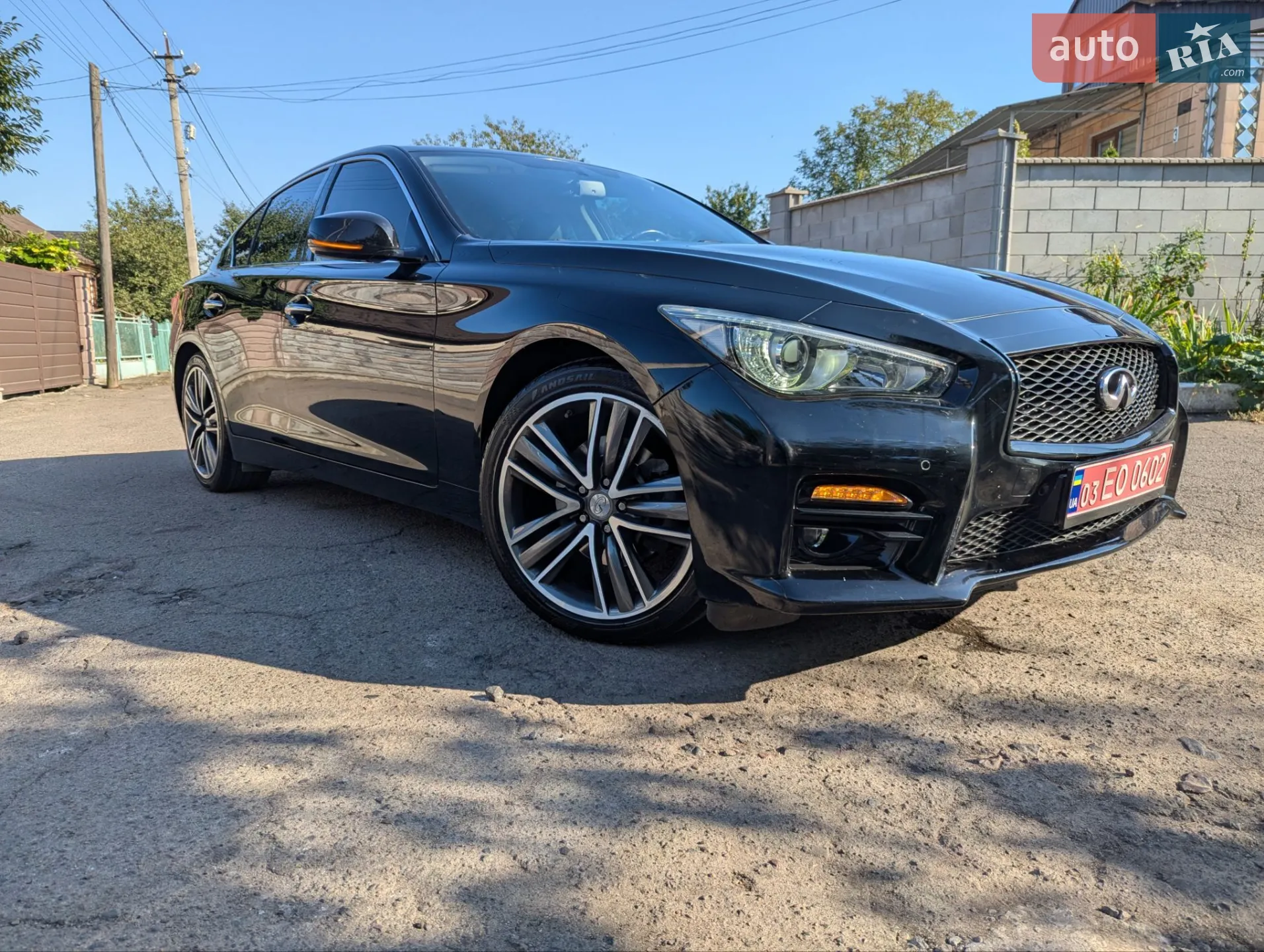 2015 Infiniti Q50 - мініатюра 3