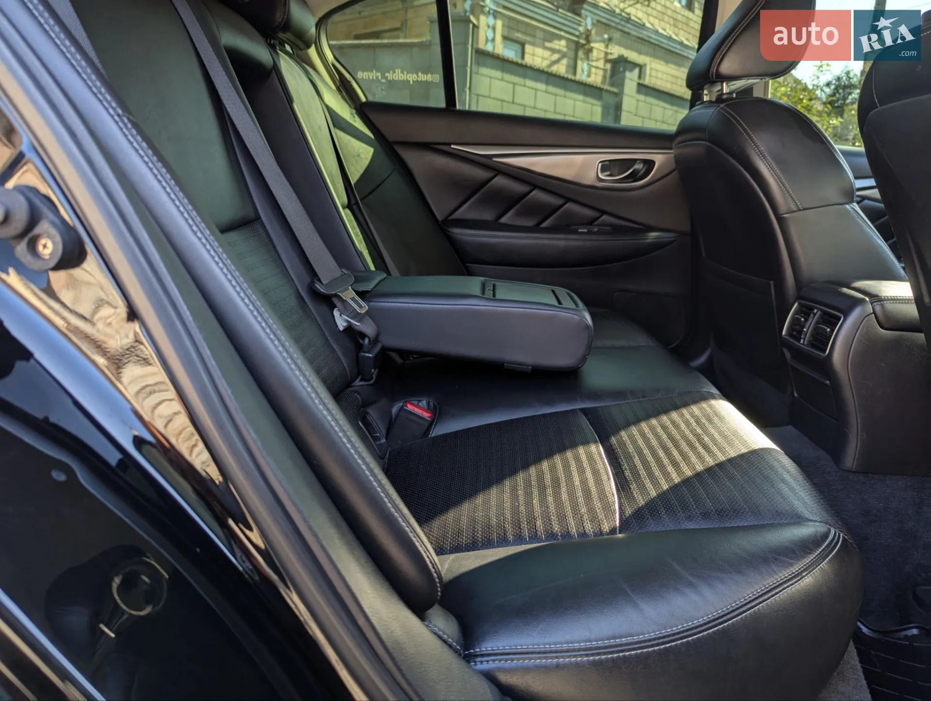 2015 Infiniti Q50 - мініатюра 24