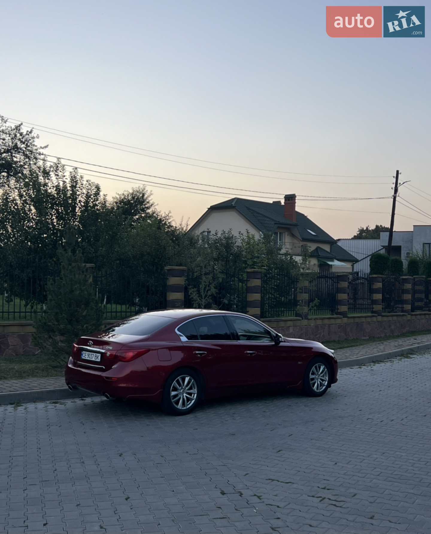 2017 Infiniti Q50 - мініатюра 10