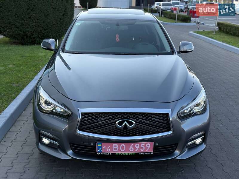 Седан Infiniti Q50 2016 в Одессе