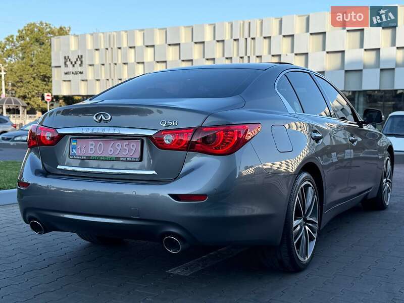 Седан Infiniti Q50 2016 в Одессе