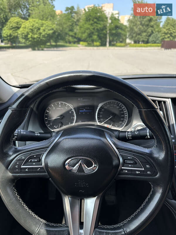 Седан Infiniti Q50 2017 в Харкові