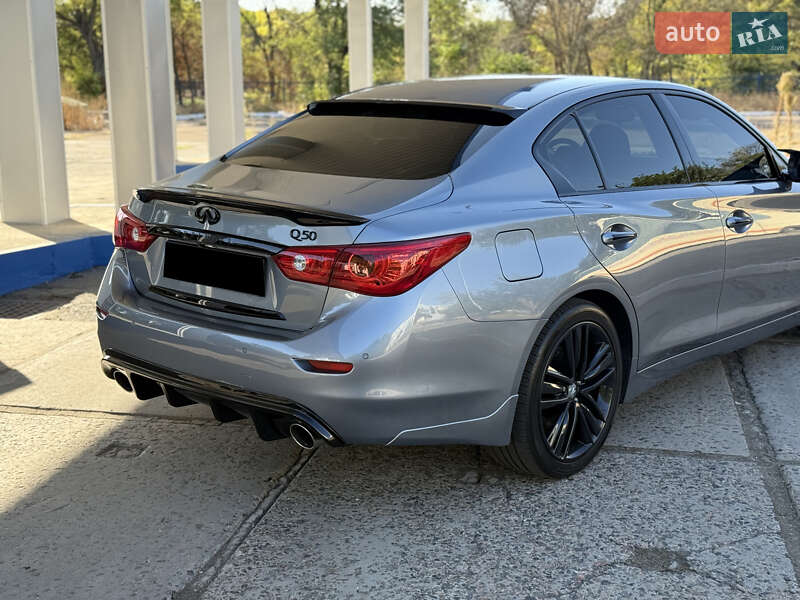 Седан Infiniti Q50 2013 в Одесі