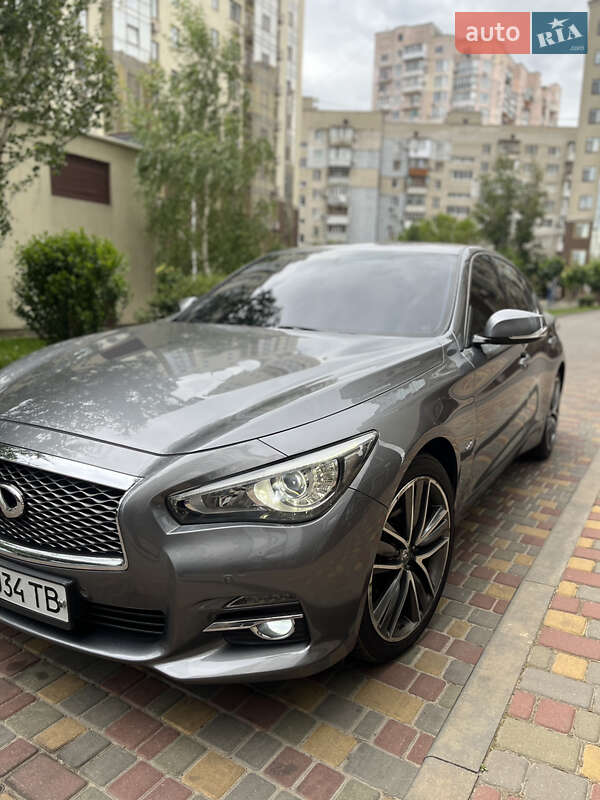 Седан Infiniti Q50 2015 в Одесі