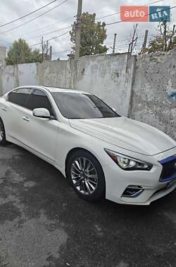 Седан Infiniti Q50 2017 в Киеве